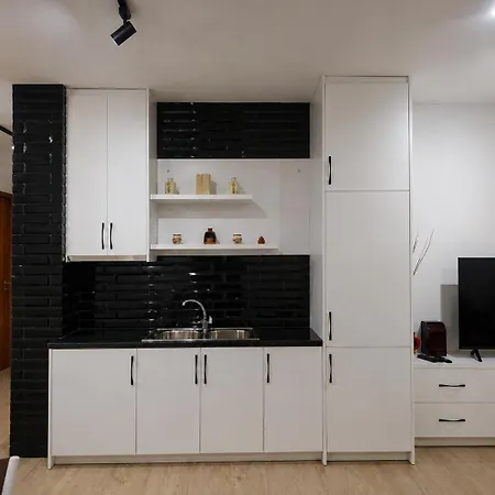 Studio Apartment Sarandë