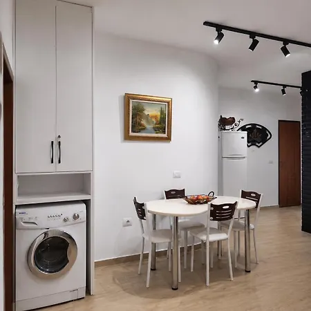 Appartamento Studio Apartment *